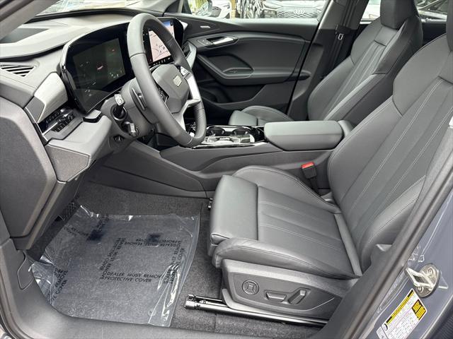 Photo of 2025 Magnet Gray Audi Q6 e-tron