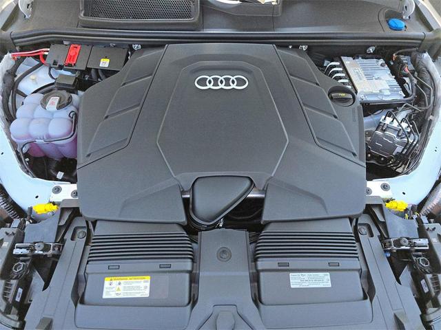 Photo of 2026 Glacier White Metallic Audi Q7