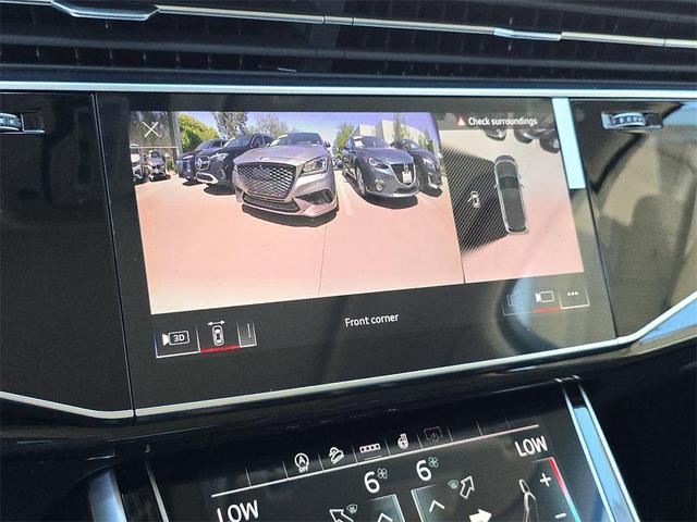 Photo of 2026 Glacier White Metallic Audi Q7
