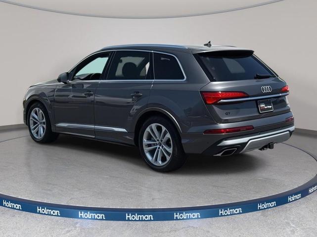 Photo of 2025 Samurai Gray Metallic Audi Q7