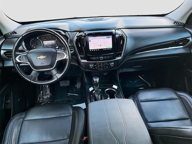 Photo of 2021 Summit White Chevrolet Traverse