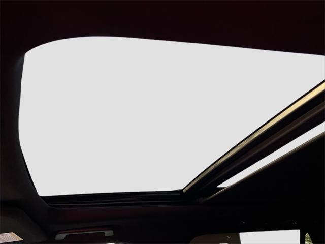 Photo of 2021 Red Ford Expedition