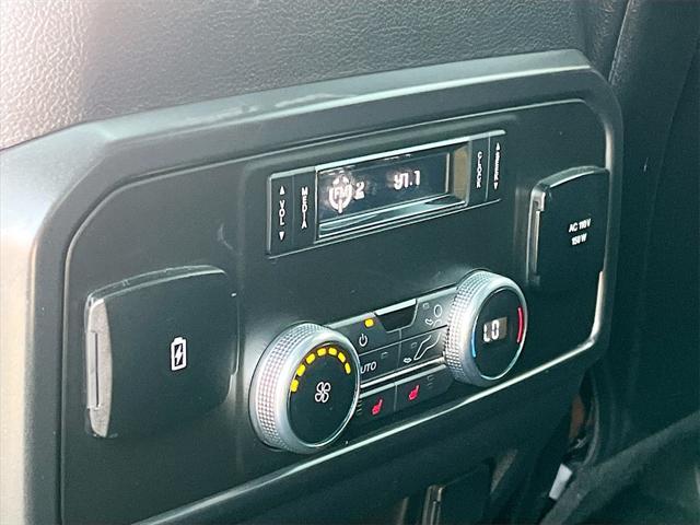 Photo of 2021 Red Ford Expedition
