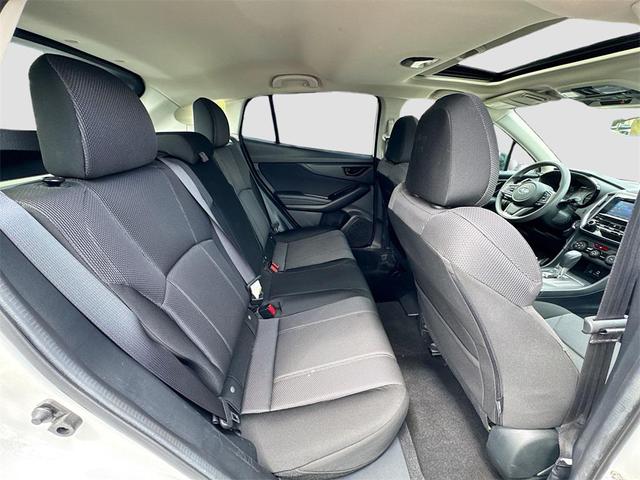 Photo of 2022 Crystal White Pearl Subaru Impreza