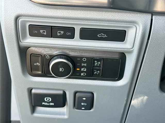 Photo of 2023 Antimatter Blue Metallic Ford F-150