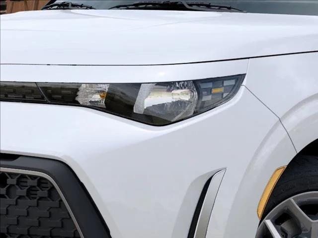 Photo of 2025 F1D White Kia Soul