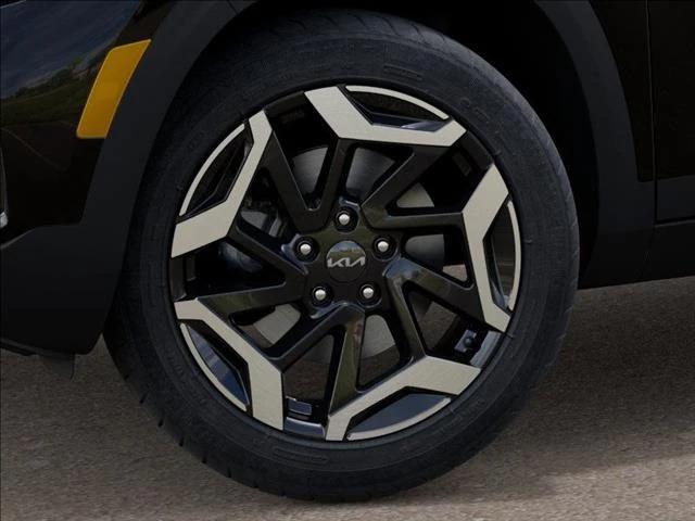 Photo of 2026 Fusion Black Kia Seltos