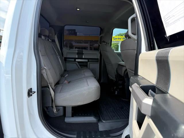 Photo of 2018 Oxford White Ford F-250