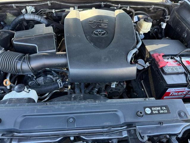 Photo of 2017 Magnetic Gray Metallic Toyota Tacoma