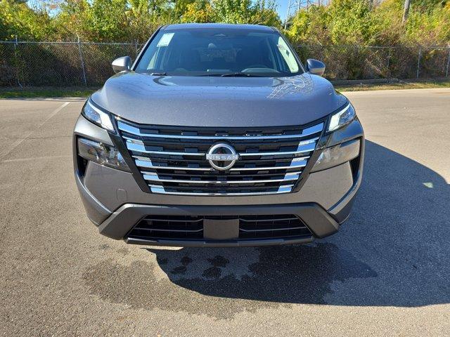 Photo of 2026 Gun Metallic Nissan Rogue