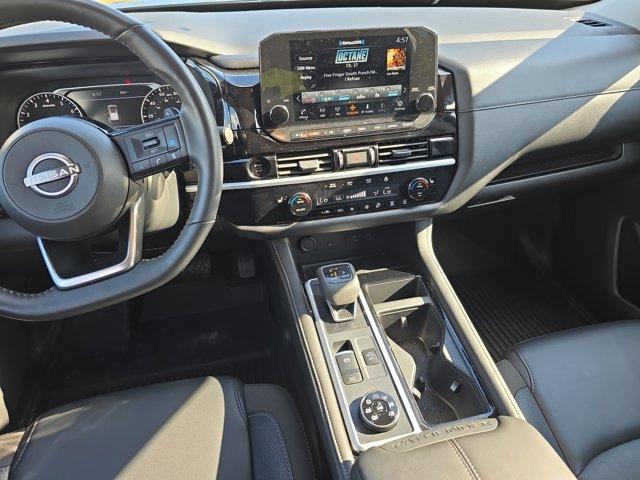 Photo of 2025 Gun Metallic Nissan Pathfinder