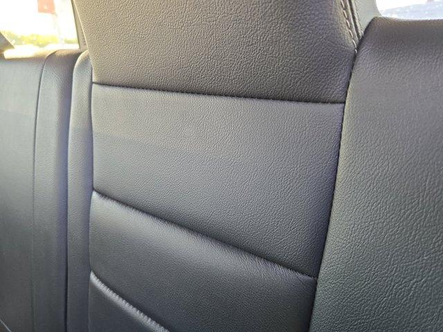Photo of 2016 Bright White Clearcoat Jeep Patriot