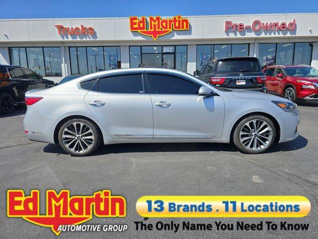 2017 Kia Cadenza