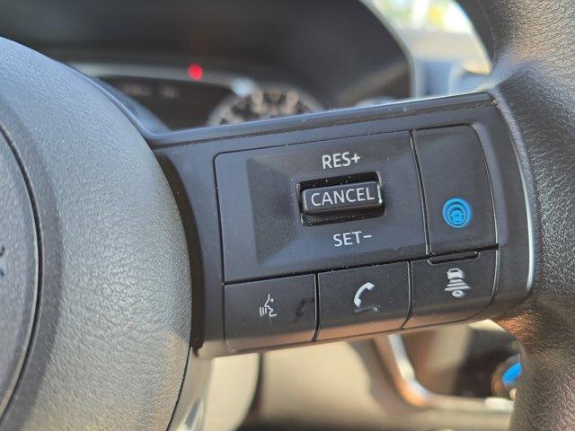 Photo of 2024 Everest White Pearl Nissan Rogue