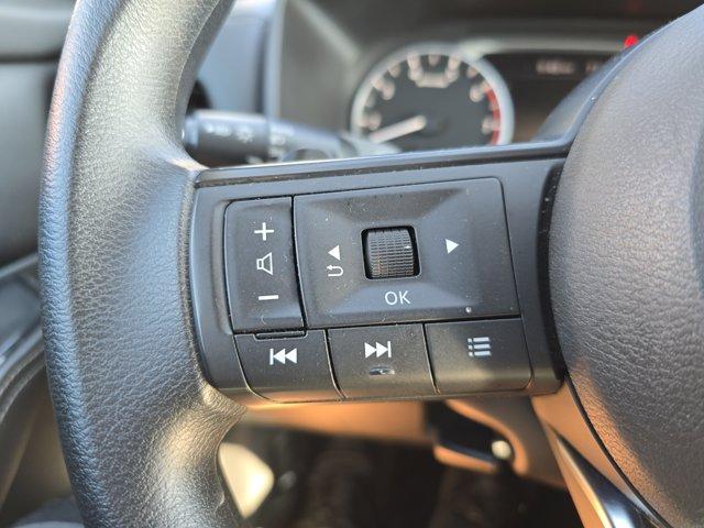 Photo of 2024 Everest White Pearl Nissan Rogue