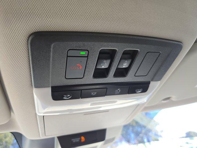 Photo of 2022 Caspian Blue Metallic Nissan Rogue