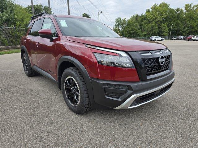 Photo of 2025 Scarlet Ember Tintcoat Nissan Pathfinder