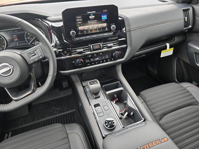 Photo of 2025 Scarlet Ember Tintcoat Nissan Pathfinder