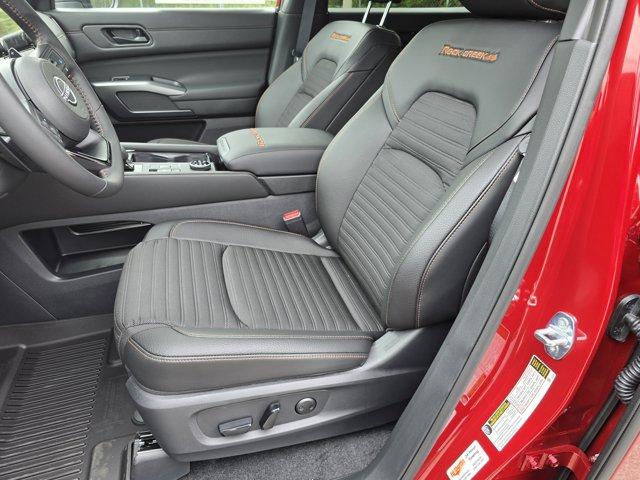 Photo of 2025 Scarlet Ember Tintcoat Nissan Pathfinder