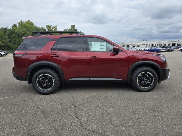 Photo of 2025 Scarlet Ember Tintcoat Nissan Pathfinder