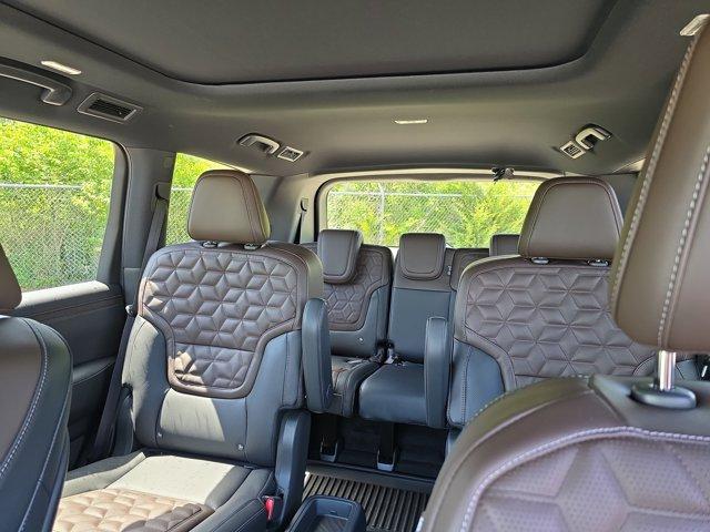Photo of 2025 Coulis Red Pearl Nissan Armada