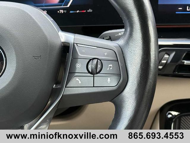 Photo of 2023 White BMW X1