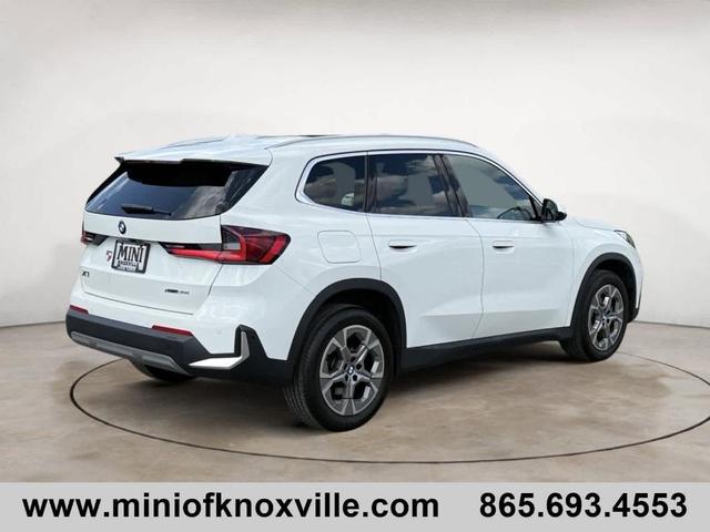 Photo of 2023 White BMW X1