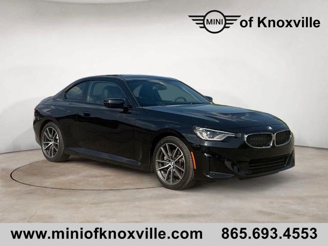 2024 BMW 230