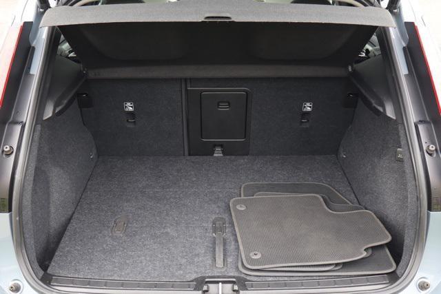 Photo of 2023 Gray Volvo XC40
