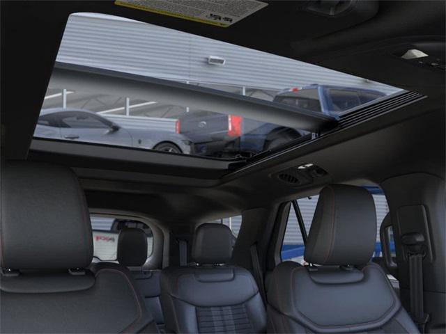 Photo of 2025 Gray Ford Explorer