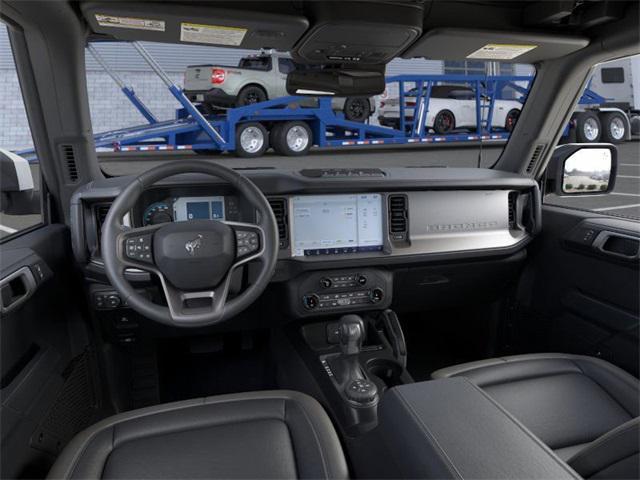 Photo of 2025 Oxford White Ford Bronco