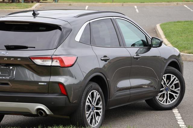 Photo of 2020 Magnetic Ford Escape
