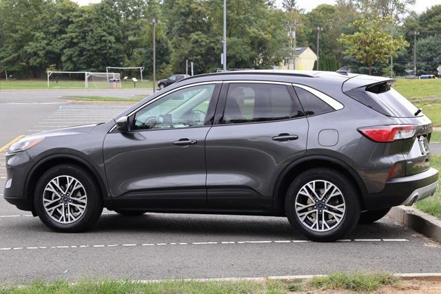 Photo of 2020 Magnetic Ford Escape