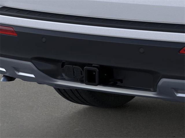 Photo of 2025 White Ford Explorer