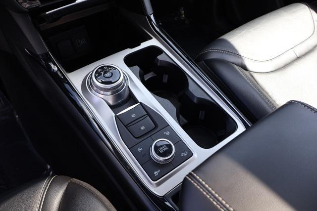 Photo of 2021 Silver Metallic Ford Explorer