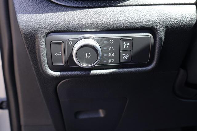 Photo of 2021 Silver Metallic Ford Explorer