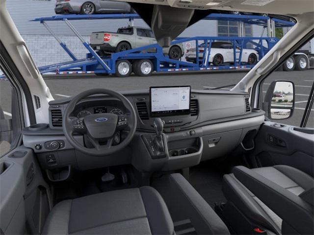 Photo of 2025 Oxford White Ford Transit-350