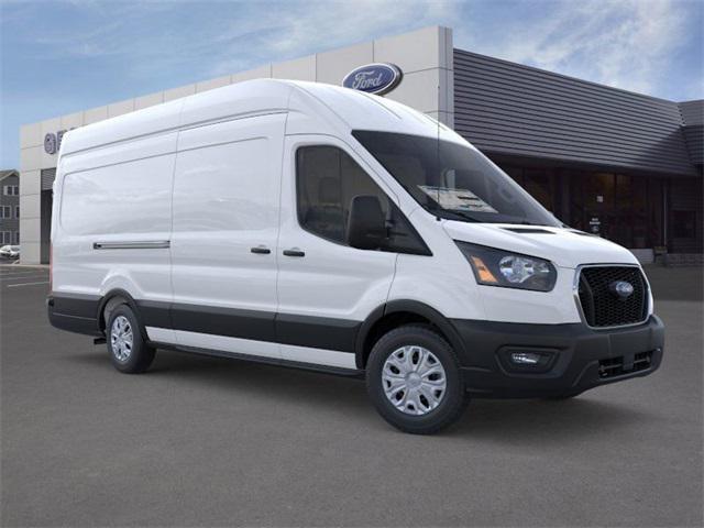 Photo of 2025 Oxford White Ford Transit-350