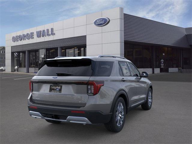 Photo of 2025 Carbonized Gray Metallic Ford Explorer