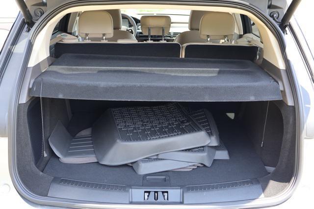 Photo of 2022 Radiance Metallic Lincoln Corsair