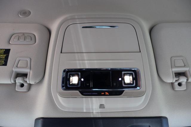 Photo of 2022 Radiance Metallic Lincoln Corsair