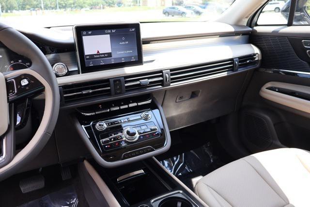 Photo of 2022 Radiance Metallic Lincoln Corsair