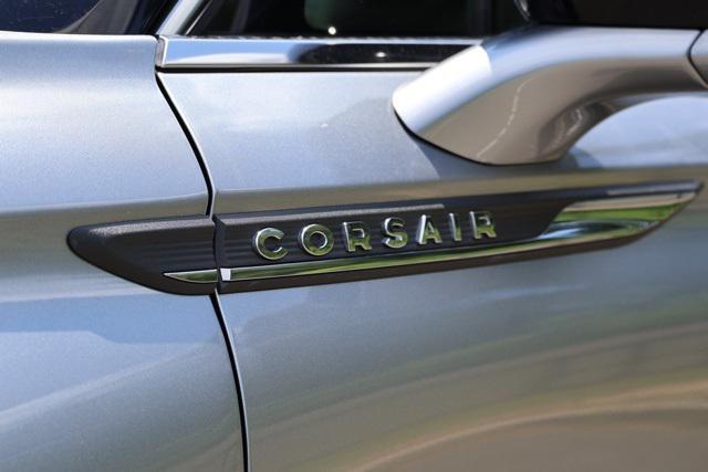 Photo of 2022 Radiance Metallic Lincoln Corsair