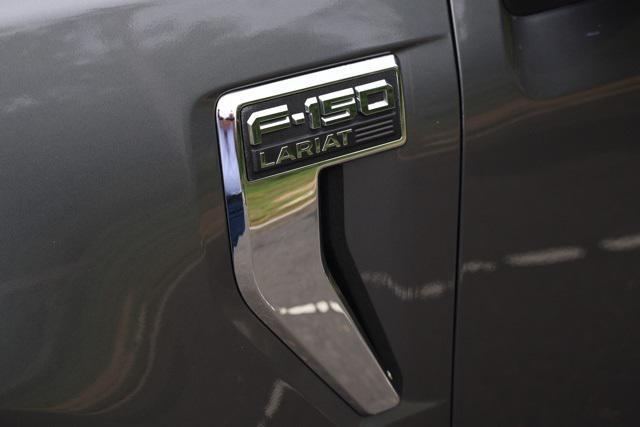 Photo of 2022 Carbonized Gray Metallic Ford F-150