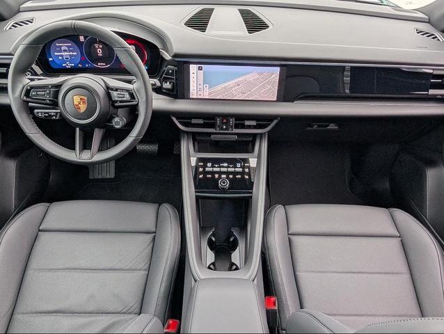 Photo of 2025 Black Porsche Macan