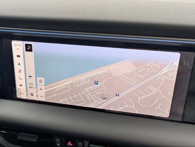 Photo of 2025 Black Porsche Macan