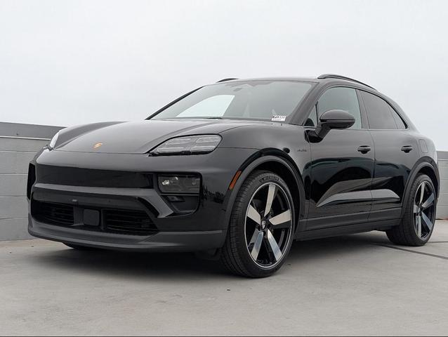 Photo of 2025 Black Porsche Macan