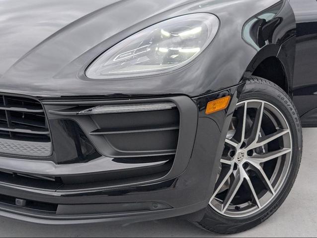 Photo of 2025 Black Porsche Macan