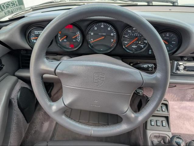 Photo of 1996 Blue Porsche 911