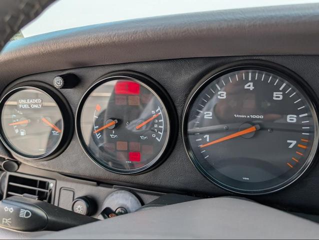 Photo of 1996 Blue Porsche 911
